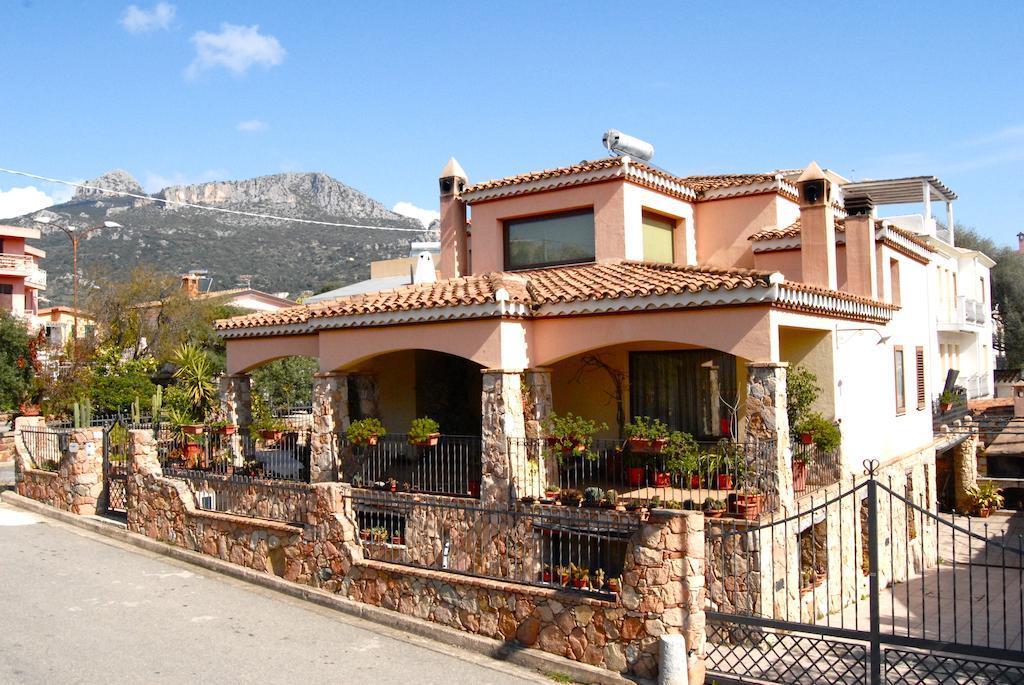 B&B Villa Tancau Santa Maria Navarrese Esterno foto