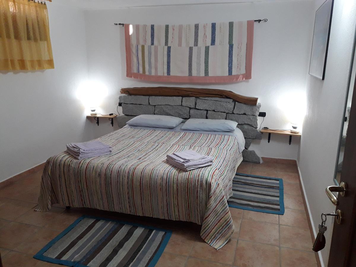 B&B Villa Tancau Santa Maria Navarrese Esterno foto